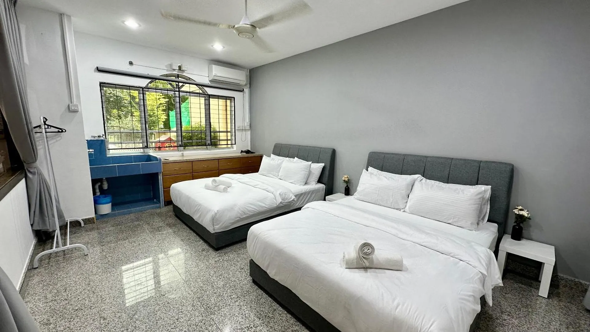 Holiday home Vacation Home Near Waterfall For 21 Pax George Town